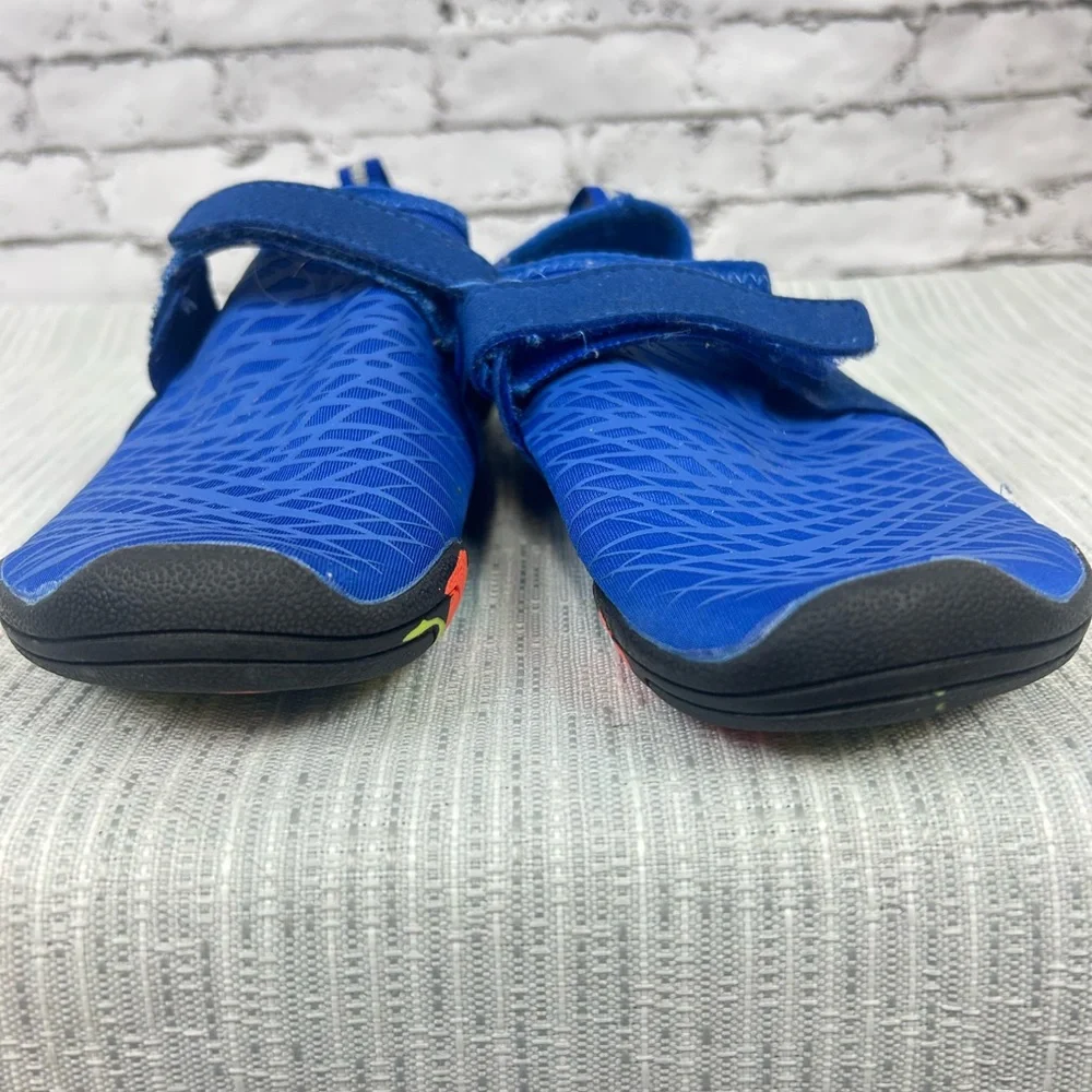 Kids' Unisex Summer Blue Water Shoes with velcro straps size 33